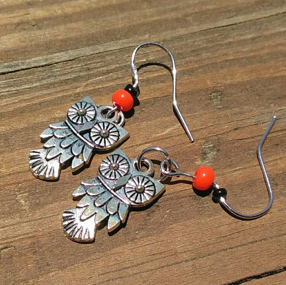 owl earrings orange bead!